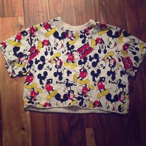 Adorable Mickey crop